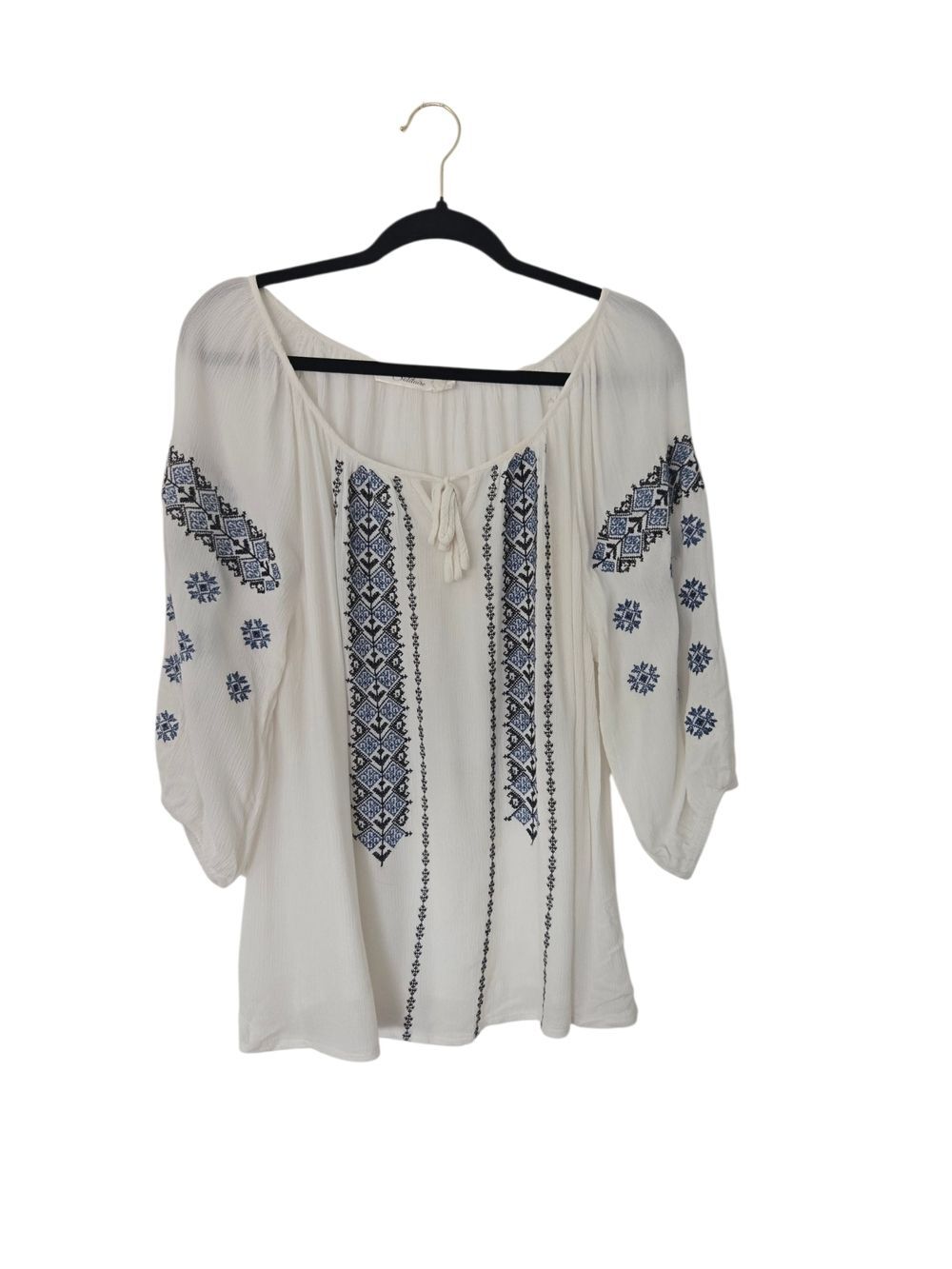 MilkMaid Embroidered top Peasant Blouse 3/4 sleeve White Cottagecore